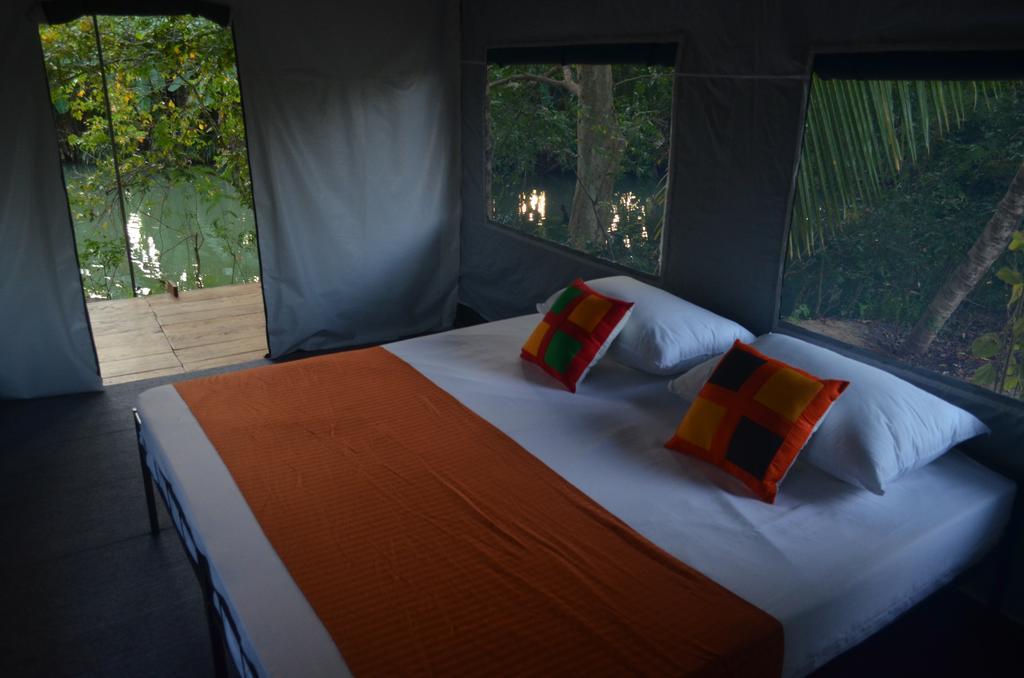 Makulu Safari Camping Udawalawe Exteriér fotografie