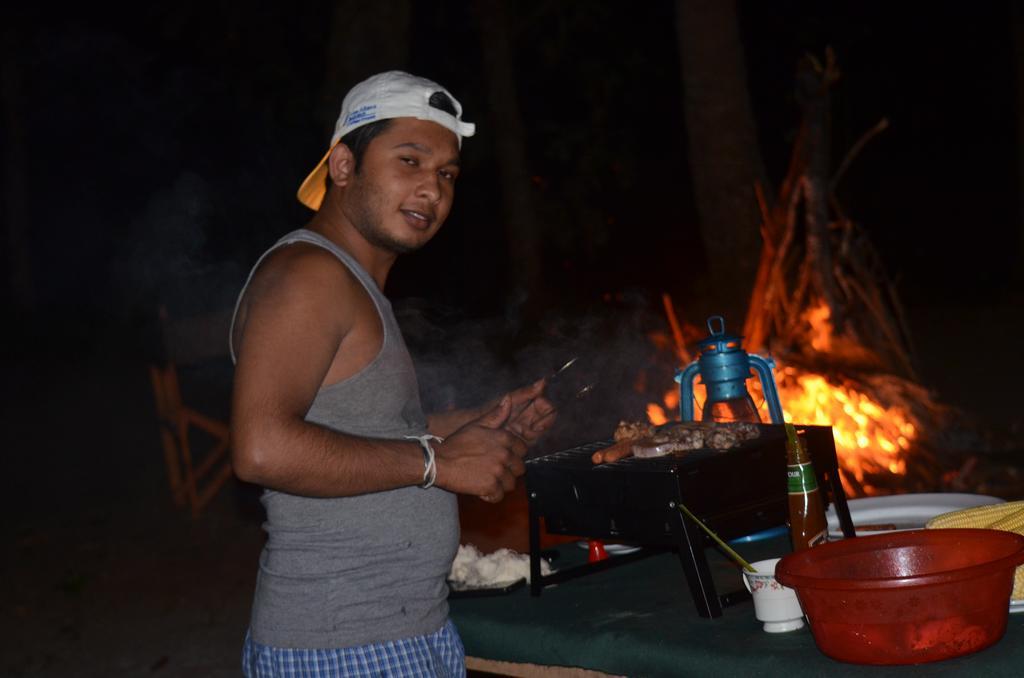 Makulu Safari Camping Udawalawe Exteriér fotografie