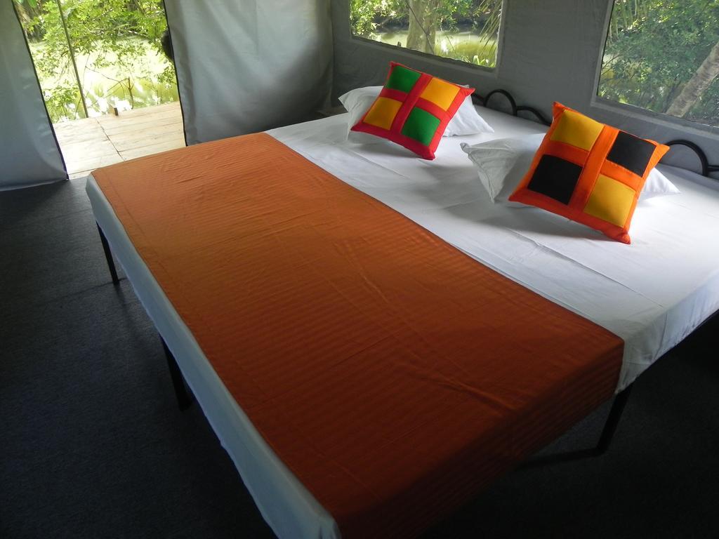 Makulu Safari Camping Udawalawe Exteriér fotografie